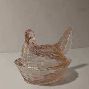 Vintage Fenton LG Wright Peachy Pink Hen On Nest Dish 6 Inches Long